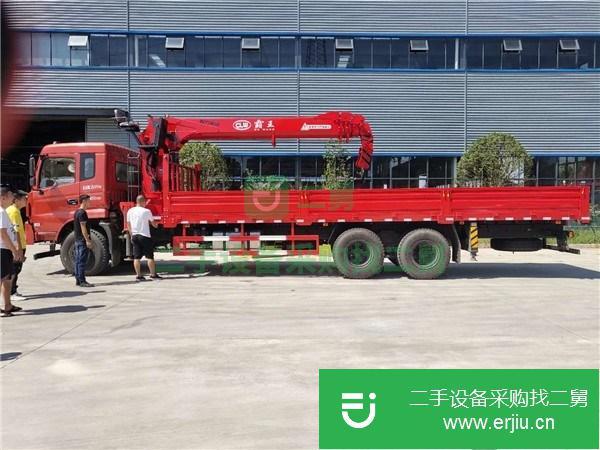 四川出售二手東風(fēng)后八輪12噸隨車吊