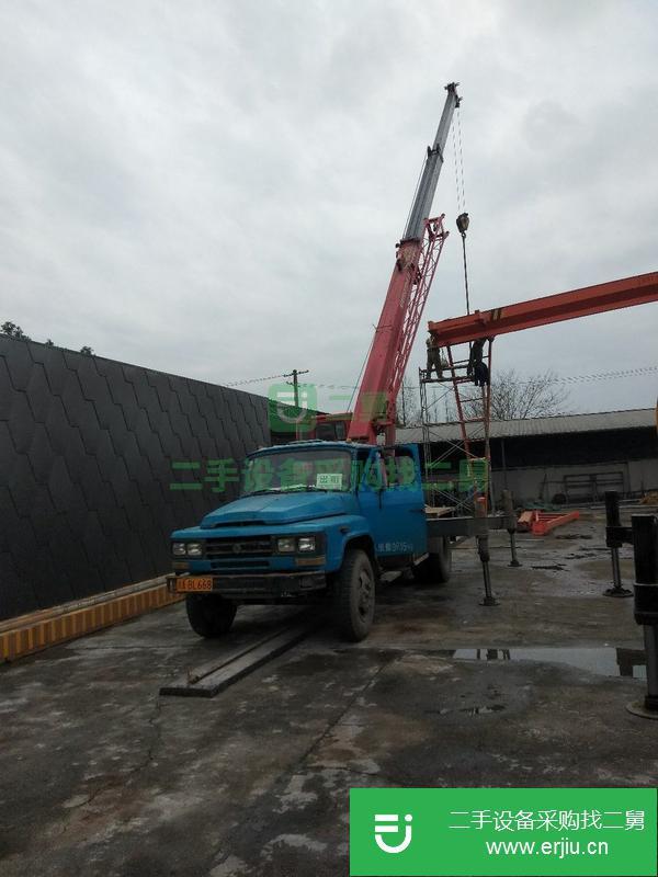 四川出售二手10年1月的泰安東岳汽車吊