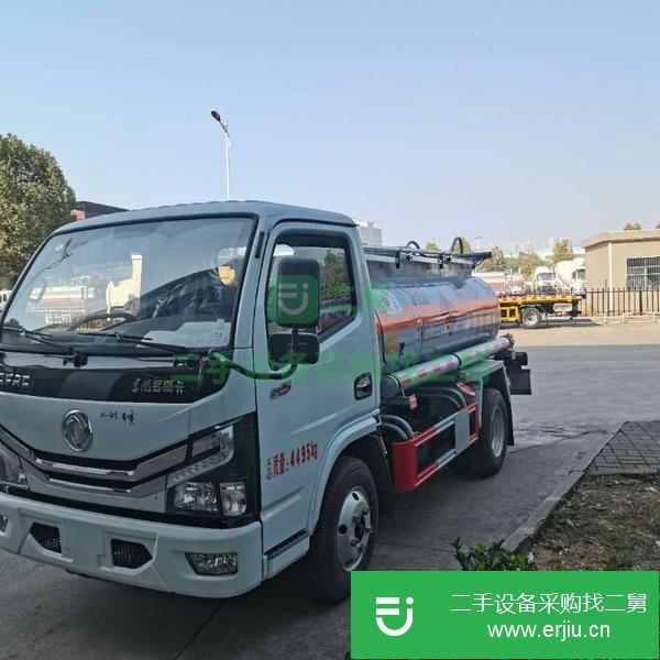 黑龍江出售二手8噸油罐車玉柴150馬力萬里揚六檔