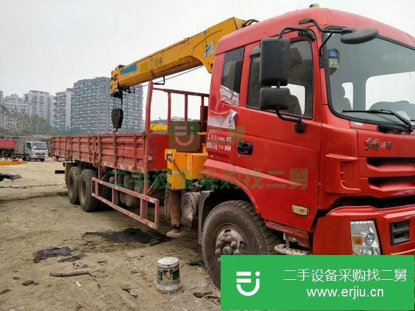 四川出售二手17年7月12噸隨車吊