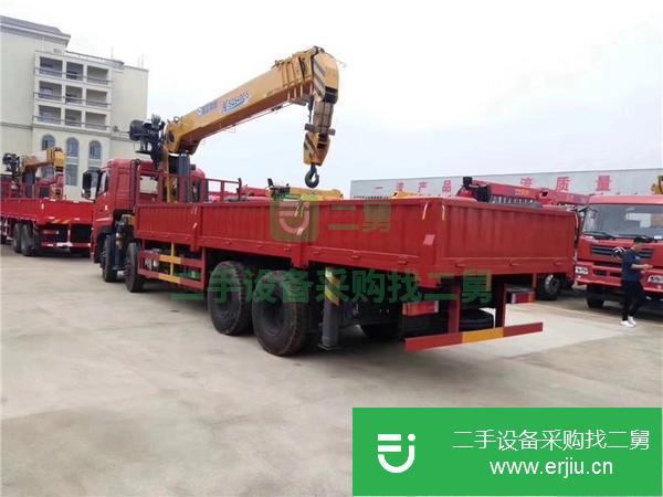 四川出售二手國五東風8噸隨車吊可分期