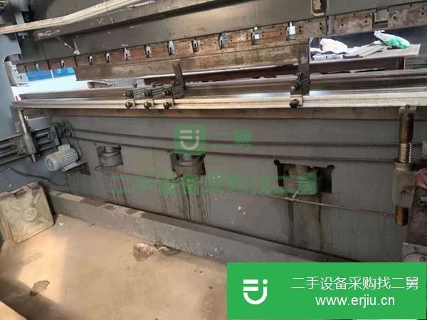 江蘇出售二手折彎?rùn)C(jī)
