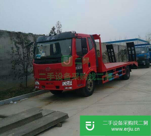 重慶出售二手東風后八輪平板運輸車康機260馬力陜齒法士特10檔
