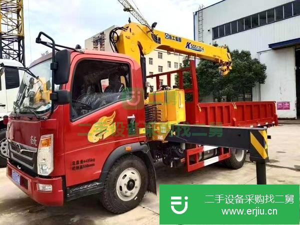 青海出售二手云內130馬力5噸隨車吊