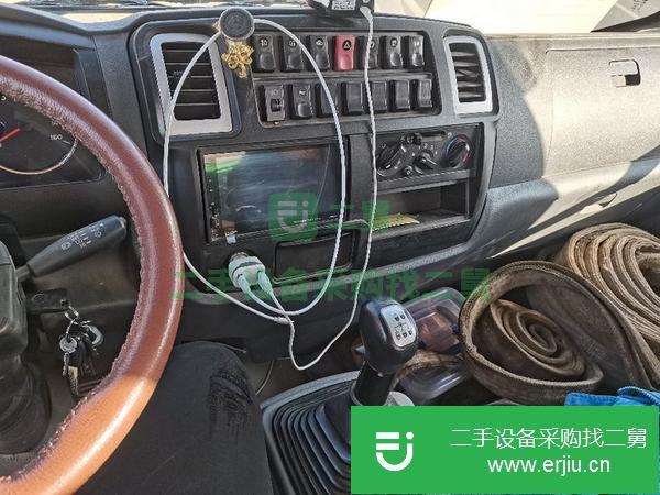 山東出售二手5噸藍牌隨車吊