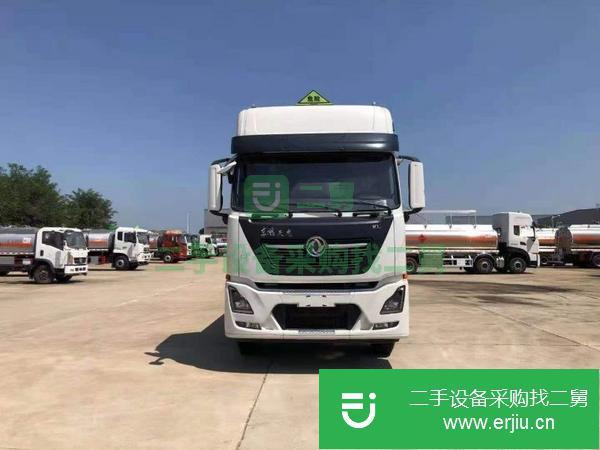 福建出售二手東風天龍前四后八高頂雙臥國六油罐車龍擎350馬力發動機陜齒12檔