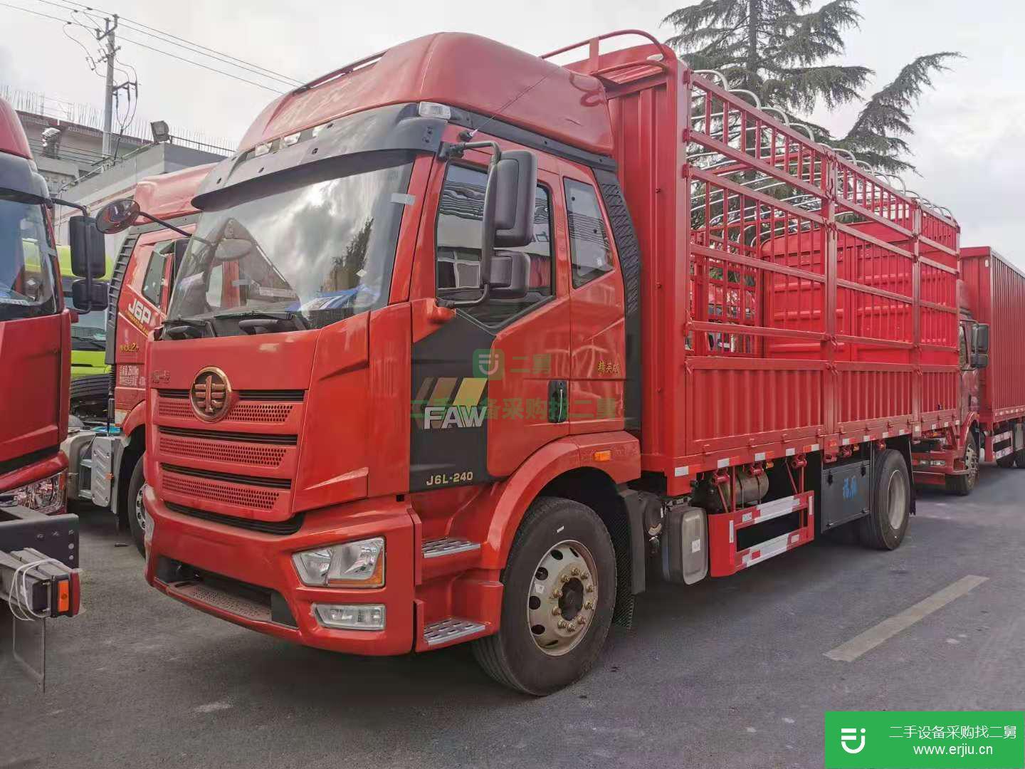 上海出售二手一汽解放240馬力貨車大柴發動機