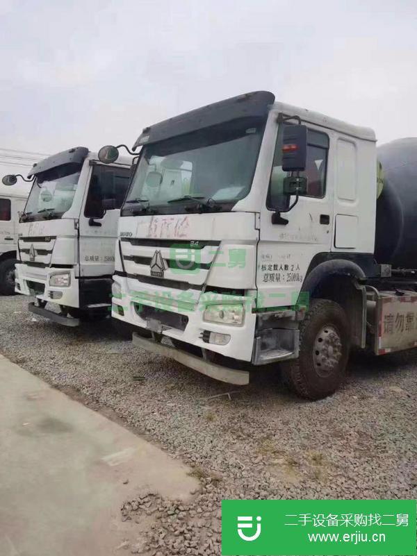 青海出售二手豪沃大12方攪拌車