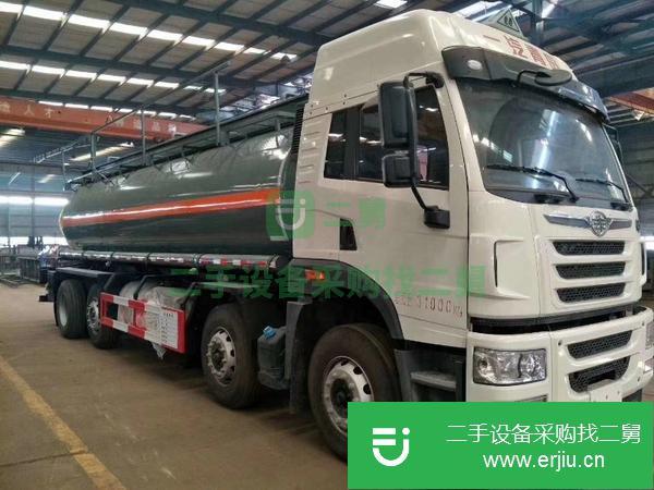 安徽出售二手解放前四后六20噸減水劑罐式運(yùn)輸車