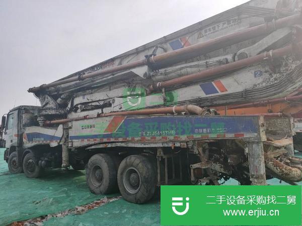 江蘇出售二手中聯52米擺腿泵車手續齊全