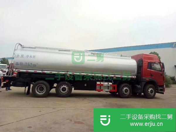 安徽出售二手解放前四后六20噸減水劑罐式運(yùn)輸車