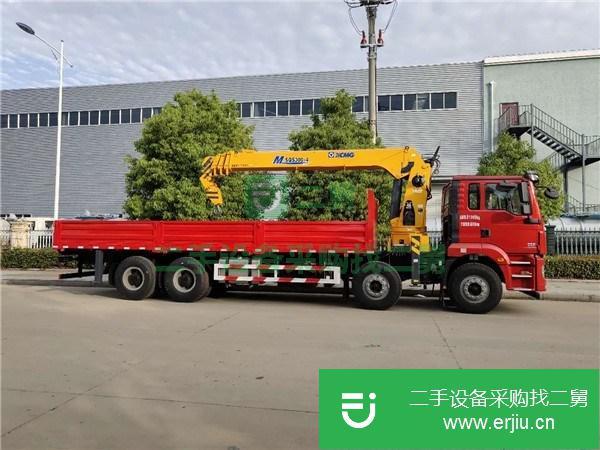 福建出售二手陜汽德龍前四后八徐工12噸雙聯(lián)泵隨車吊