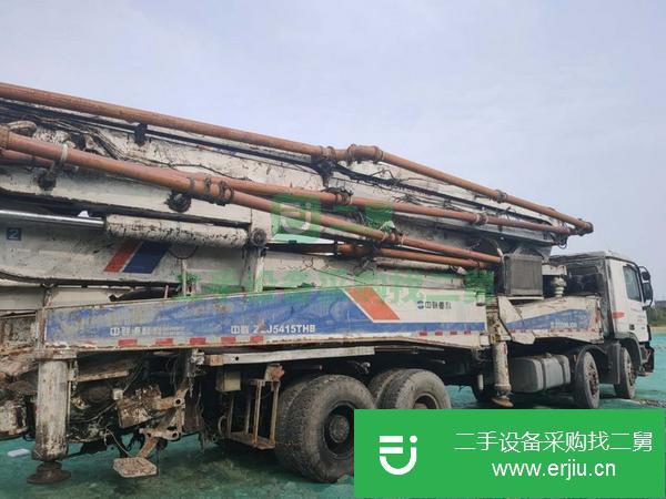 江蘇出售二手中聯52米擺腿泵車手續齊全
