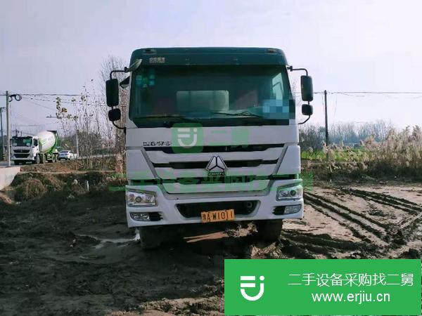 貴州出售二手15年豪沃亞特上裝,大20方攪拌車