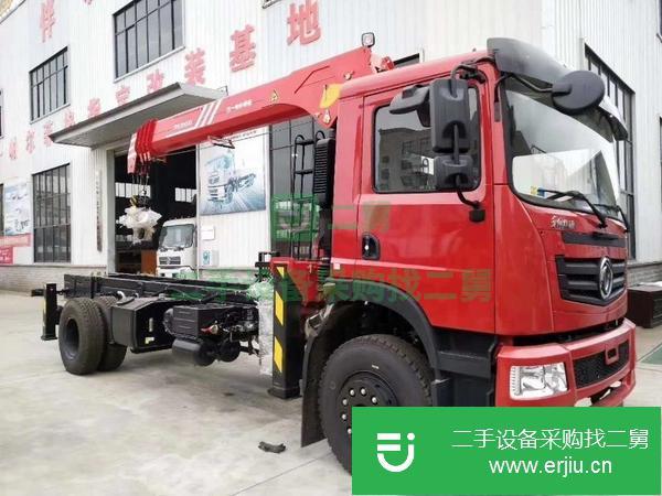 陜西出售二手東風華神T5單橋6.1米貨箱隨車吊全國可分期
