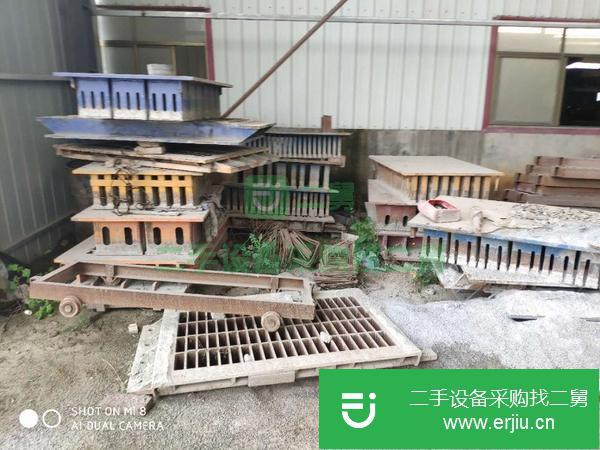 上海出售二手12型華誠磚機