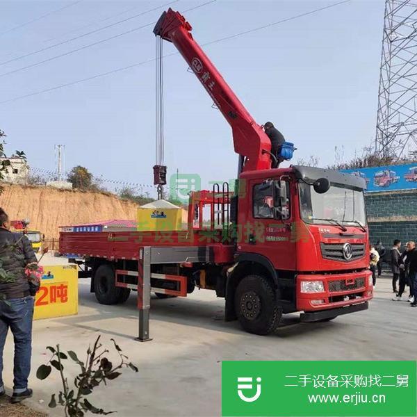 西藏出售二手解放8噸隨車吊