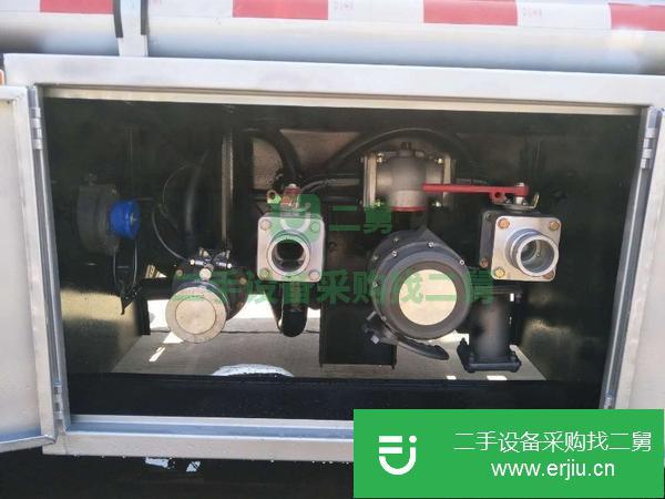 河北出售二手東風(fēng)多利卡5噸油罐車(chē)