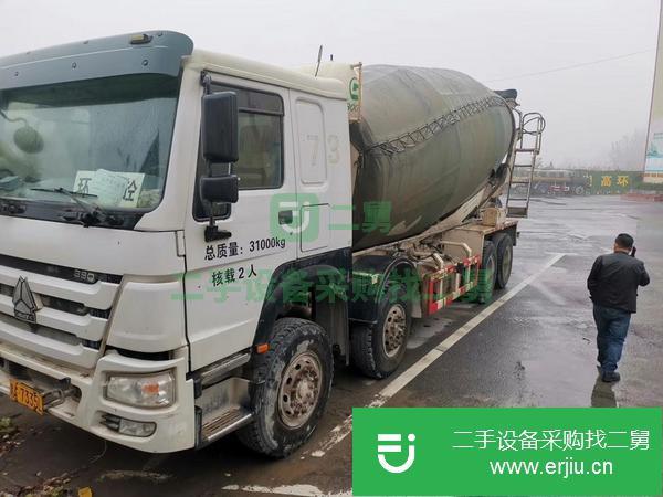 遼寧出售二手17年5月份豪沃大20方攪拌車