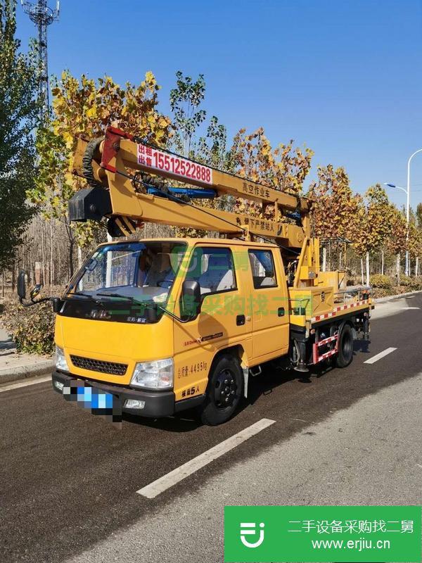 河北出售二手18年夏工13.5米藍牌高空作業車