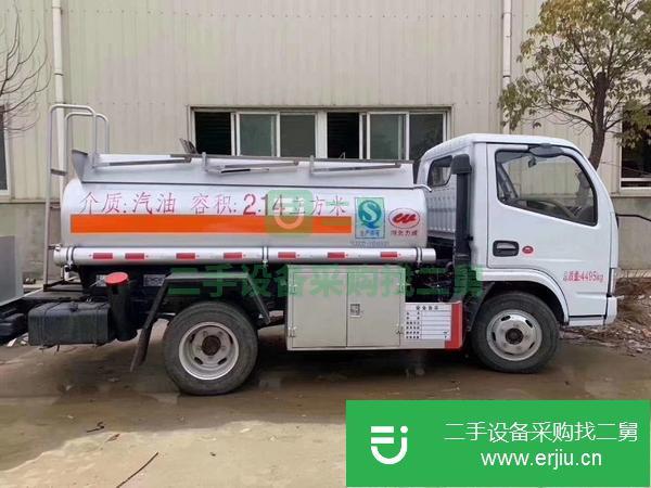 湖北出售二手2噸油罐車全柴88馬力