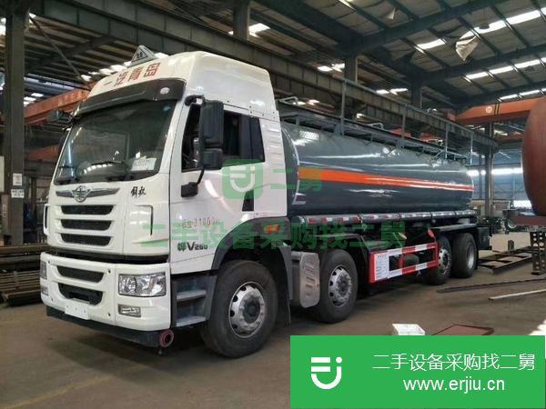 安徽出售二手解放前四后六20噸減水劑罐式運(yùn)輸車