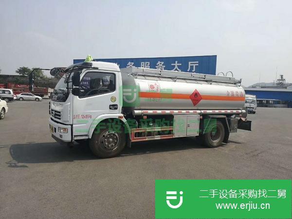 江西出售二手8.09噸油罐車玉柴150馬力軸距3800mm