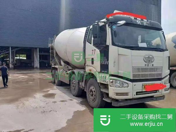 遼寧出售二手17年4月國四解放J620方攪拌車,原車原版