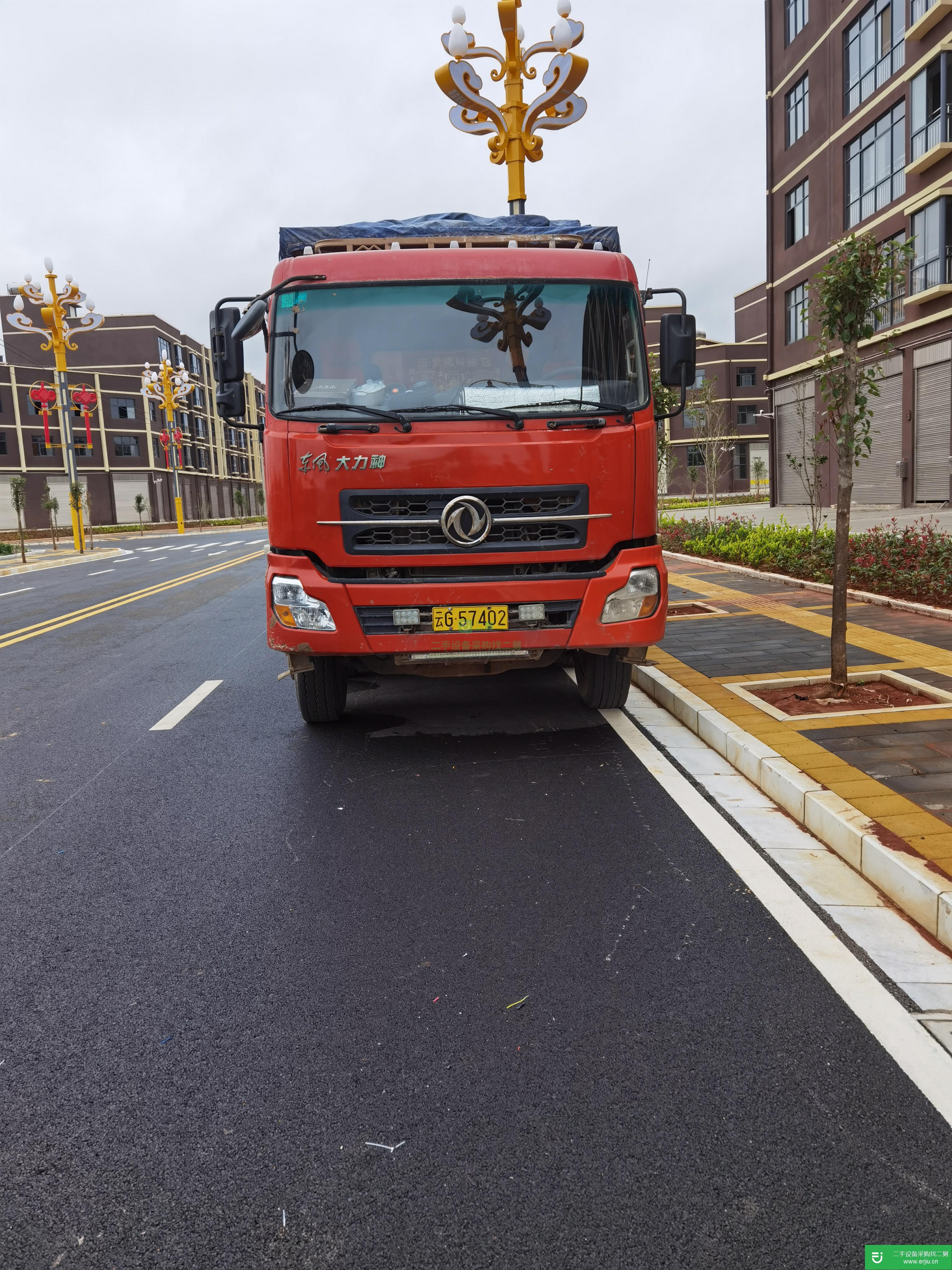 云南出售二手東風340馬力自卸車車況精品