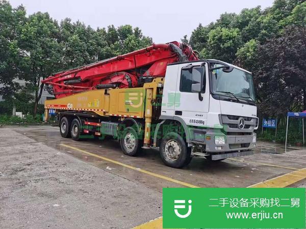 湖南出售二手17年三一奔馳56米國四泵車