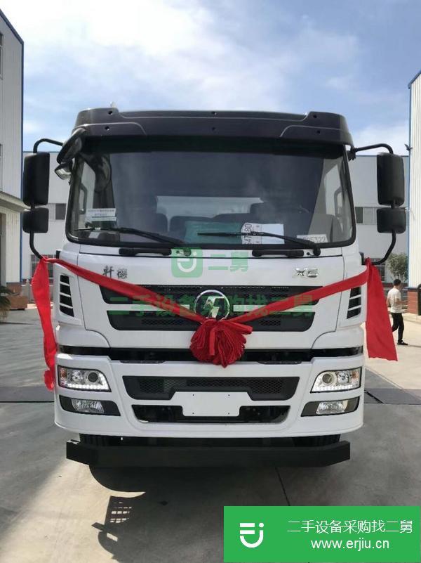 湖北出售二手陜汽軒德小三軸散裝飼料運(yùn)輸車