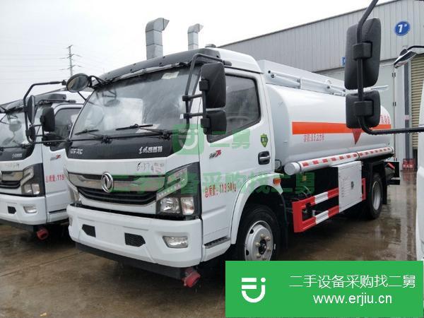 河北出售二手東風8噸油罐車可分期包上戶