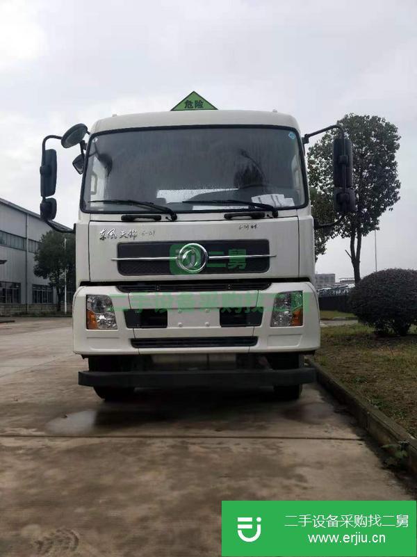 新疆出售二手國五東風(fēng)油罐車