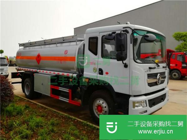 湖北出售二手東風(fēng)多利卡10噸油罐車
