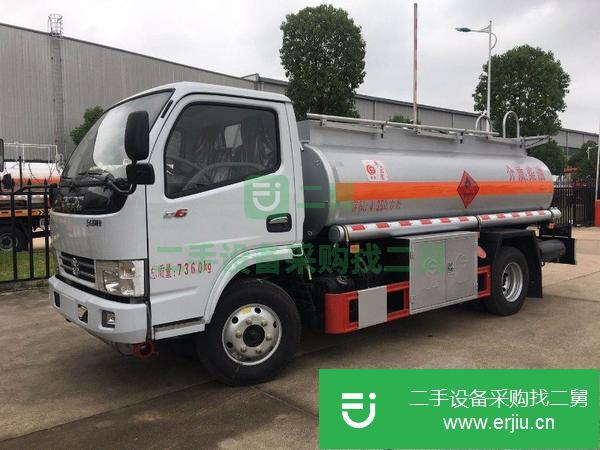 重慶出售二手東風5噸油罐車包上牌可分期