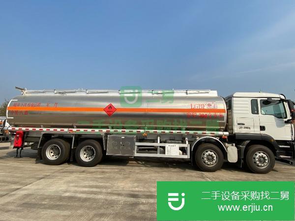 河南出售二手重汽汕德卡前四后八油罐車分期包上戶
