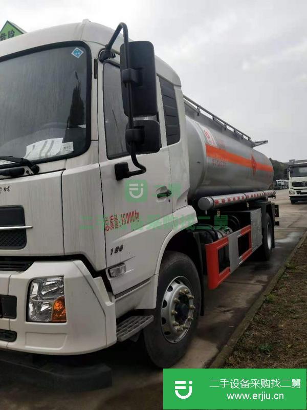 新疆出售二手國五東風(fēng)油罐車