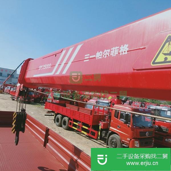 湖北出售二手隨車吊3.2噸