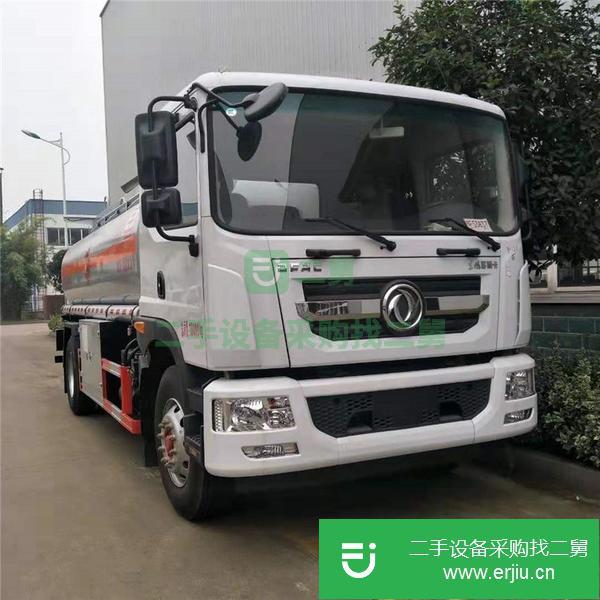 山東出售二手東風油罐車康機180馬力檔變速箱包上戶可分期付款