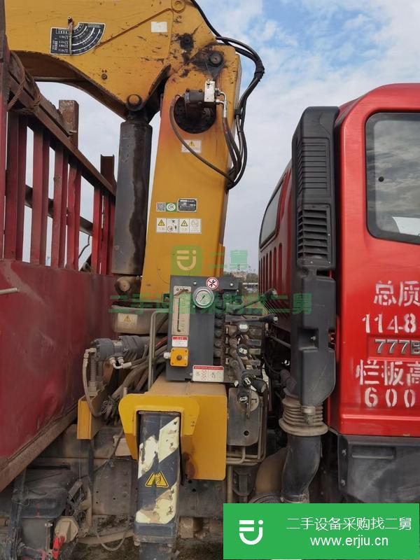 湖北出售二手云內130徐工6.3噸4節臂隨車吊