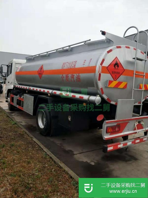 新疆出售二手國五東風(fēng)油罐車