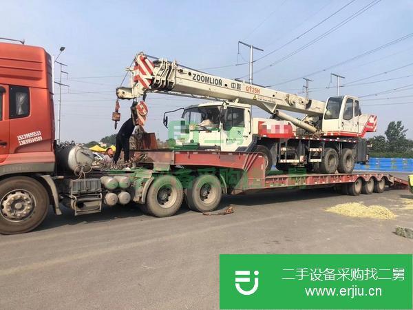 河南出售二手中聯(lián)16H吊車