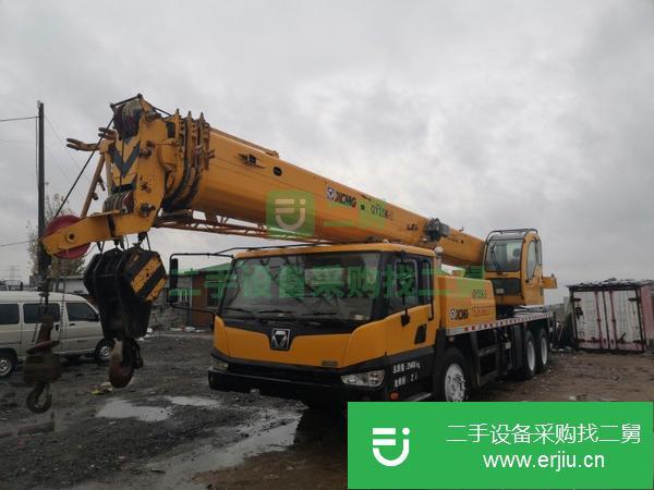 山東出售二手吊車徐工12噸精品車況手續齊全包過戶