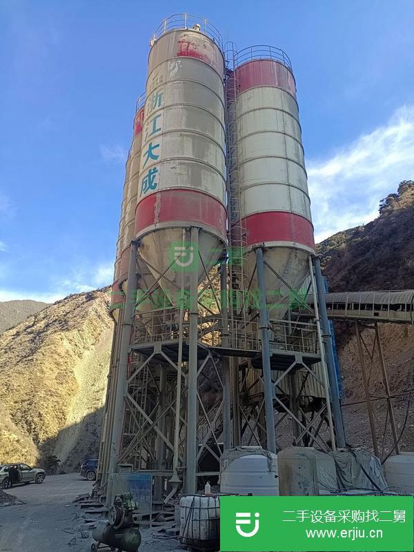 重慶出售二手16年5月三一重工4個200噸水泥罐