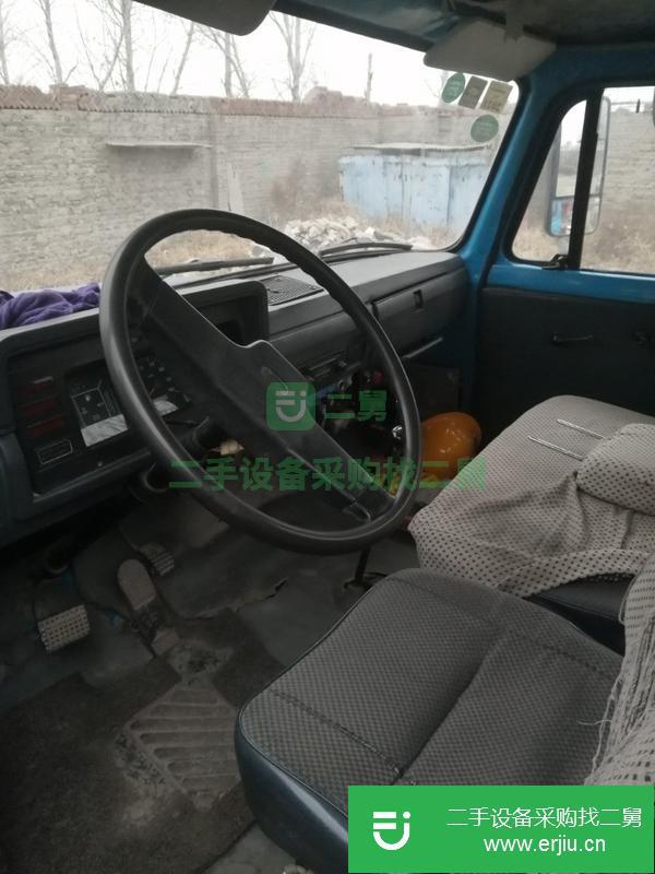 河北出售二手12年解放八噸汽車吊