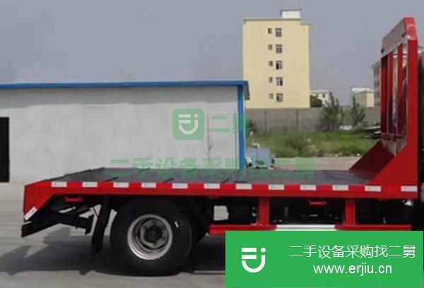 江西出售二手東風(fēng)多利卡平板運(yùn)輸車朝柴156馬力發(fā)動(dòng)機(jī)