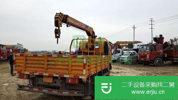 云南出售二手凱捷藍(lán)牌3.5噸隨車吊