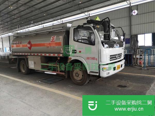 山東出售二手8噸危險品油罐車