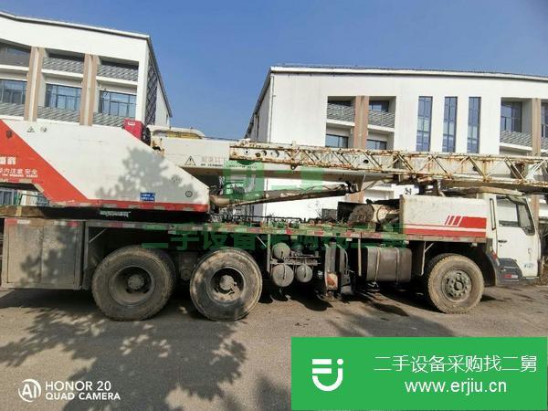 江蘇出售二手2010年3月20噸中聯汽車吊