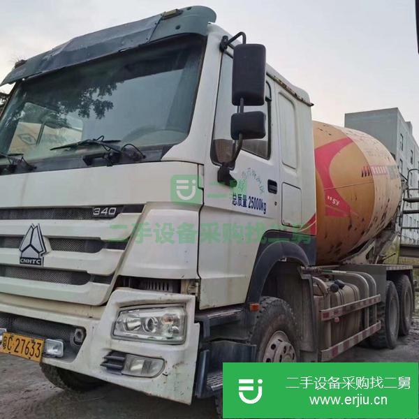 廣東出售二手15年三橋豪沃大14方拉15方攪拌車,商業(yè)險(xiǎn)到明年3月底,車況漂亮